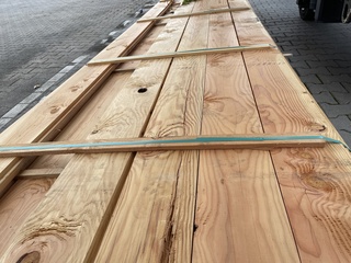 Ca. 58x Douglas zweeds rabat, 26x195mm, lengte 400cm